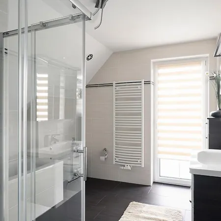 Apartman Gaestehaus Lean *